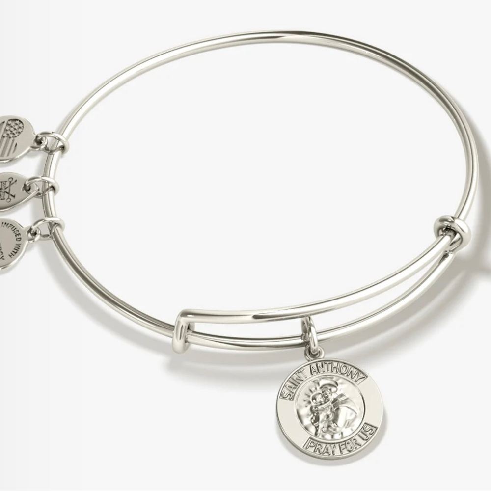 Women jewelry